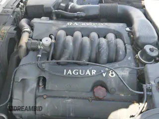 ✅ 1998 Jaguar XJ Vanden Plas • VIN: SAJKX6244WC842758 • Лот: 42591587. Опубликован ранее на IAAI с пробегом 206 724 миль. Бесплатный доступ к архиву аукционных продаж из США и подробный отчёт об истории автомобиля на DreamBid. Изображение 19.