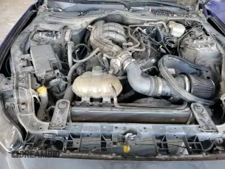 ✅ 2017 Ford Mustang V6 • VIN: 1FA6P8AM9H5235197 • Lot: 92288535. Listed on Copart with 89,084 mi. Free auction sales archive from the USA and detailed vehicle history report at DreamBid. Image 14.