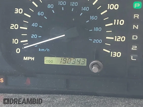 ✅ 1999 Lexus LX 470 • VIN: JT6HT00W0X0037341 • Lot: 41813009. Wystawiony na IAAI z przebiegiem 190 343 mil. Bezpłatny archiwum sprzedaży aukcyjnych z USA i szczegółowy raport historii pojazdu na DreamBid. Zdjęcie 7.
