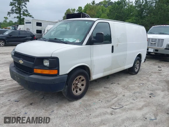 ✅ 2013 Chevrolet Express Cargo • VIN: 1GCSGAFX2D1148701 • Лот: 42215285. Опубликован ранее на IAAI с пробегом 265 463 миль. Бесплатный доступ к архиву аукционных продаж из США и подробный отчёт об истории автомобиля на DreamBid. Изображение 2.