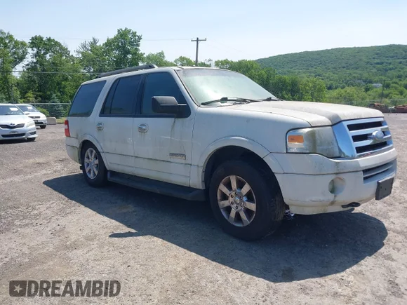 ✅ 2008 Ford Expedition SSV • VIN: 1FMFU16518LA24112 • Lot: 42392536. Wystawiony na IAAI z przebiegiem 149 883 mil. Bezpłatny archiwum sprzedaży aukcyjnych z USA i szczegółowy raport historii pojazdu na DreamBid. Zdjęcie 1.
