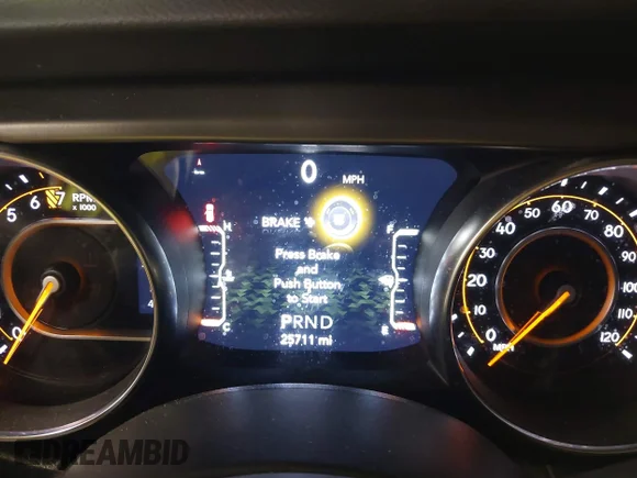 ✅ 2022 Jeep Wrangler Unlimited Sport S • VIN: 1C4HJXDG2NW252675 • Lot: 42480701. Wystawiony na IAAI z przebiegiem 25 711 mil. Bezpłatny archiwum sprzedaży aukcyjnych z USA i szczegółowy raport historii pojazdu na DreamBid. Zdjęcie 7.