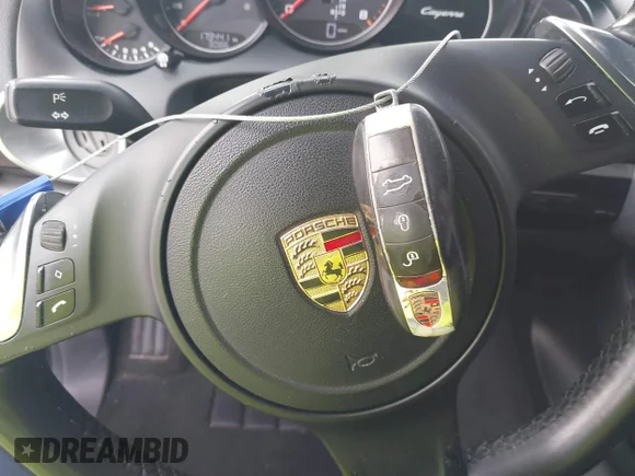 ✅ 2014 Porsche Cayenne • VIN: WP1AA2A28ELA06484 • Лот: 41655867. Опубліковано раніше на IAAI з пробігом 179 441 миль. Безкоштовний доступ до архіву аукціонних продажів зі США та докладний звіт про історію автомобіля на DreamBid. Зображення 11.