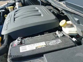 ✅ 2012 Chrysler Town & Country Touring L • VIN: 2C4RC1CG1CR229598 • Lot: 43085989. Wystawiony na IAAI z przebiegiem 136 606 mil. Bezpłatny archiwum sprzedaży aukcyjnych z USA i szczegółowy raport historii pojazdu na DreamBid. Zdjęcie 19.