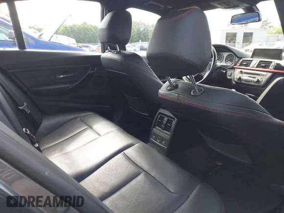 ✅ 2014 BMW 3 Series 335i xDrive • VIN: WBA3B9G55ENR92365 • Lot: 45244615. Listed on IAAI with 229,459 mi. Free auction sales archive from the USA and detailed vehicle history report at DreamBid. Image 8.