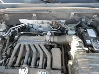 ✅ 2018 Volkswagen Atlas SE • VIN: 1V2KR2CA7JC524968 • Лот: 92282085. Опубликован ранее на Copart с пробегом 77 953 миль. Бесплатный доступ к архиву аукционных продаж из США и подробный отчёт об истории автомобиля на DreamBid. Изображение 14.