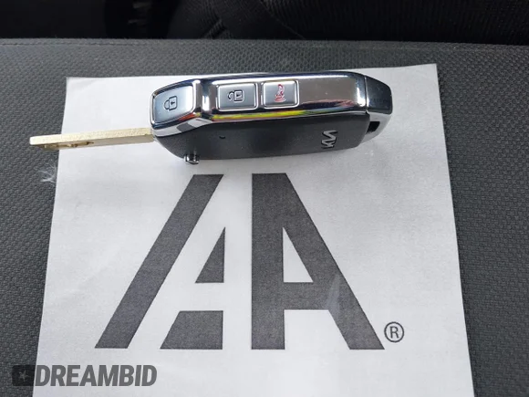✅ 2025 Kia Soul LX • VIN: KNDJ23AU5S7944047 • Lot: 44626861. Wystawiony na IAAI z przebiegiem 36 599 mil. Bezpłatny archiwum sprzedaży aukcyjnych z USA i szczegółowy raport historii pojazdu na DreamBid. Zdjęcie 11.