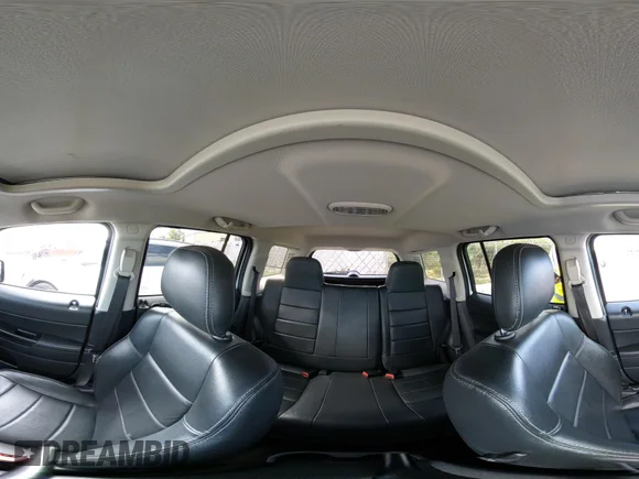 ✅ 2017 Jeep Patriot Latitude • VIN: 1C4NJRFB5HD210548 • Lot: 43096557. Listed on IAAI with 113,088 mi. Free auction sales archive from the USA and detailed vehicle history report at DreamBid. Image 18.