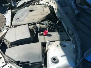 ✅ 2018 Volvo V90 • VIN: YV4102NK0J1017190 • Lot: 43453932. Listed on IAAI with 100,833 mi. Free auction sales archive from the USA and detailed vehicle history report at DreamBid. Image 20.