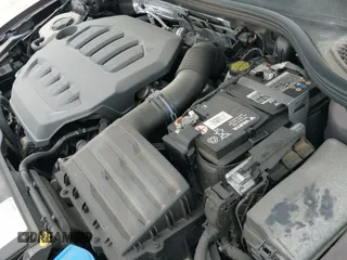 ✅ 2022 Volkswagen Golf GTI • VIN: WVWR87CD6NW133969 • Lot: 41929976. Listed on IAAI with 23,618 mi. Free auction sales archive from the USA and detailed vehicle history report at DreamBid. Image 19.