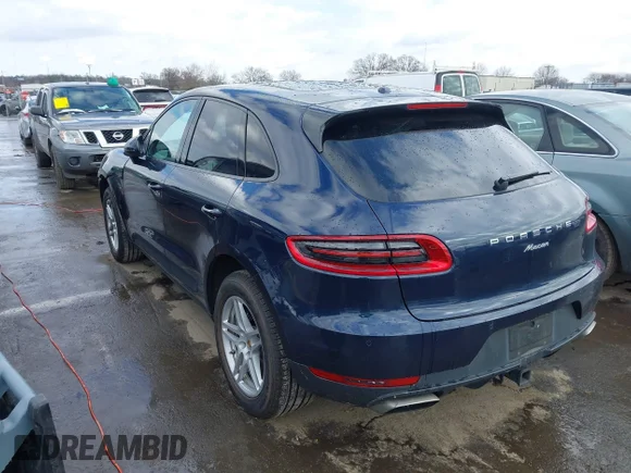 ✅ 2017 Porsche Macan • VIN: WP1AA2A51HLB82923 • Lot: 41631358. Wystawiony na IAAI z przebiegiem 40 680 mil. Bezpłatny archiwum sprzedaży aukcyjnych z USA i szczegółowy raport historii pojazdu na DreamBid. Zdjęcie 3.