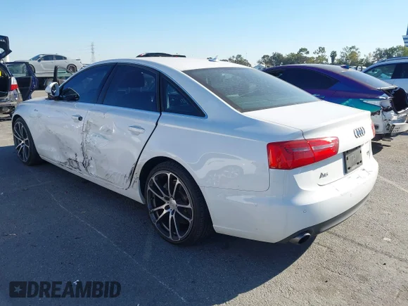 ✅ 2014 Audi A6 Premium Plus • VIN: WAUFGAFCXEN076250 • Lot: 44199324. Wystawiony na IAAI z przebiegiem 157 956 mil. Bezpłatny archiwum sprzedaży aukcyjnych z USA i szczegółowy raport historii pojazdu na DreamBid. Zdjęcie 3.