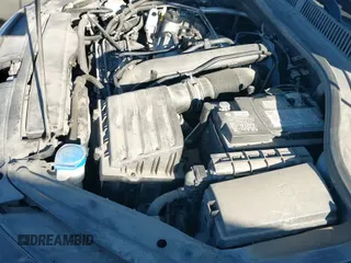 ✅ 2019 Volkswagen Jetta S • VIN: 3VWC57BU9KM084422 • Lot: 42910163. Wystawiony na IAAI z przebiegiem 74 965 mil. Bezpłatny archiwum sprzedaży aukcyjnych z USA i szczegółowy raport historii pojazdu na DreamBid. Zdjęcie 19.