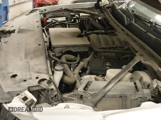 ✅ 2016 Chevrolet Silverado 1500 Work Truck • VIN: 1GCNCNEH1GZ189790 • Лот: 41536340. Опубликован ранее на IAAI с пробегом 143 000 миль. Бесплатный доступ к архиву аукционных продаж из США и подробный отчёт об истории автомобиля на DreamBid. Изображение 19.