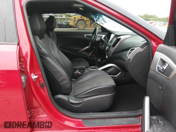 ✅ 2016 Hyundai Veloster • VIN: KMHTC6AD5GU291151 • Lot: 45192823. Listed on IAAI with 101,277 mi. Free auction sales archive from the USA and detailed vehicle history report at DreamBid. Image 5.