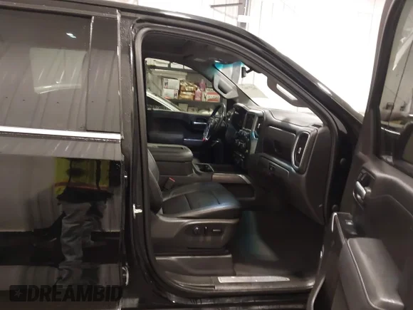 ✅ 2019 Chevrolet Silverado 1500 LTZ • VIN: 3GCUYGED1KG241109 • Lot: 44277467. Wystawiony na IAAI z przebiegiem 93 246 mil. Bezpłatny archiwum sprzedaży aukcyjnych z USA i szczegółowy raport historii pojazdu na DreamBid. Zdjęcie 5.