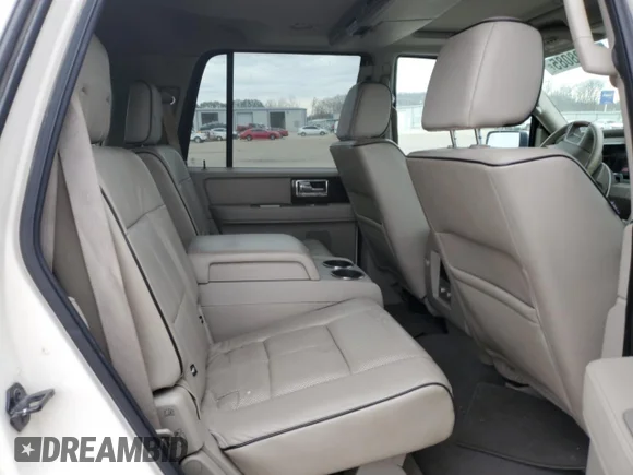✅ 2007 Lincoln Navigator • VIN: 5LMFU285X7LJ14762 • Lot: 46508085. Wystawiony na Copart z przebiegiem 170 923 mil. Bezpłatny archiwum sprzedaży aukcyjnych z USA i szczegółowy raport historii pojazdu na DreamBid. Zdjęcie 11.