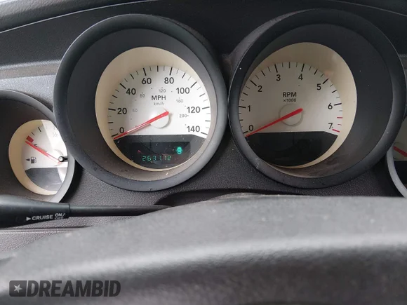 ✅ 2006 Dodge Charger Fleet • VIN: 2B3KA43R66H392611 • Lot: 44883844. Wystawiony na IAAI z przebiegiem 263 112 mil. Bezpłatny archiwum sprzedaży aukcyjnych z USA i szczegółowy raport historii pojazdu na DreamBid. Zdjęcie 7.