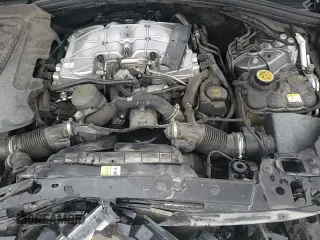 ✅ 2020 Land Rover Range Rover Velar R-Dynamic S • VIN: SALYK2FV5LA278489 • Lot: 42789625. Listed on Copart with 71,305 mi. Free auction sales archive from the USA and detailed vehicle history report at DreamBid. Image 13.