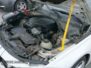 ✅ 2013 BMW 3 Series 328i • VIN: WBA3A5C5XDF354901 • Lot: 41190498. Listed on IAAI with 183,743 mi. Free auction sales archive from the USA and detailed vehicle history report at DreamBid. Image 14.