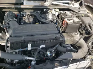 ✅ 2024 Ford Escape ST-Line • VIN: 1FMCU9MN4RUB10756 • Lot: 71913215. Listed on Copart with 20,549 mi. Free auction sales archive from the USA and detailed vehicle history report at DreamBid. Image 14.