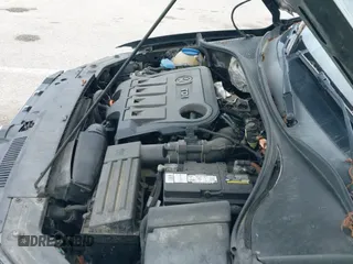 ✅ 2012 Volkswagen Passat SE • VIN: 1VWBN7A37CC091893 • Lot: 42721553. Wystawiony na IAAI z przebiegiem 167 293 mil. Bezpłatny archiwum sprzedaży aukcyjnych z USA i szczegółowy raport historii pojazdu na DreamBid. Zdjęcie 12.