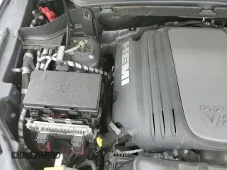 ✅ 2019 Jeep Grand Cherokee Trailhawk • VIN: 1C4RJFLT2KC753382 • Лот: 93724465. Опубликован ранее на Copart с пробегом 87 551 миль. Бесплатный доступ к архиву аукционных продаж из США и подробный отчёт об истории автомобиля на DreamBid. Изображение 14.