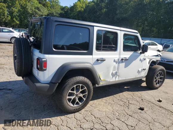 ✅ 2024 Jeep Wrangler Willys • VIN: 1C4PJXDN1RW102539 • Lot: 66954704. Wystawiony na Copart z przebiegiem 10 622 mil. Bezpłatny archiwum sprzedaży aukcyjnych z USA i szczegółowy raport historii pojazdu na DreamBid. Zdjęcie 3.