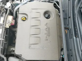 ✅ 2019 Toyota Corolla SE • VIN: 2T1BURHE4KC176236 • Lot: 43428683. Listed on IAAI with 8,002 mi. Free auction sales archive from the USA and detailed vehicle history report at DreamBid. Image 19.