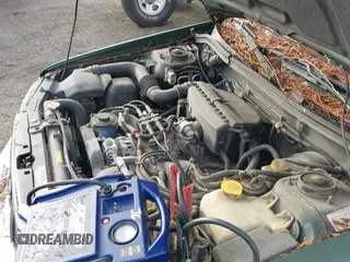 ✅ 2002 Subaru Forester S • VIN: JF1SF65572H721375 • Lot: 43720415. Wystawiony na IAAI z przebiegiem 230 678 mil. Bezpłatny archiwum sprzedaży aukcyjnych z USA i szczegółowy raport historii pojazdu na DreamBid. Zdjęcie 12.