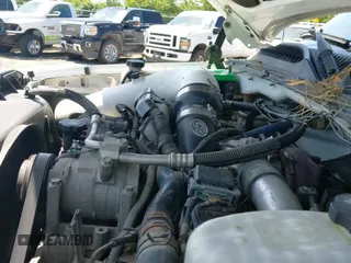 ✅ 2005 GMC Sierra 2500HD SLE • VIN: 1GTHK23225F961385 • Лот: 42557064. Опубликован ранее на IAAI с пробегом 299 783 миль. Бесплатный доступ к архиву аукционных продаж из США и подробный отчёт об истории автомобиля на DreamBid. Изображение 20.