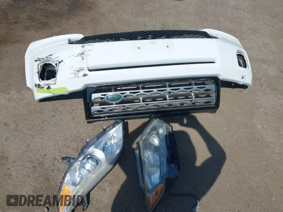 ✅ 2014 Land Rover LR2 • VIN: SALFR2BG0EH409798 • Лот: 44930329. Опубліковано раніше на IAAI з пробігом 104 742 миль. Безкоштовний доступ до архіву аукціонних продажів зі США та докладний звіт про історію автомобіля на DreamBid. Зображення 12.