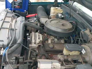 ✅ 1995 GMC Sierra 1500 • VIN: 1GTEC14H2SZ561267 • Lot: 42339445. Wystawiony na IAAI z przebiegiem 373 668 mil. Bezpłatny archiwum sprzedaży aukcyjnych z USA i szczegółowy raport historii pojazdu na DreamBid. Zdjęcie 13.