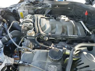 ✅ 2005 Mercedes-Benz E 500 • VIN: WDBUF70J25A693509 • Лот: 42273061. Опубликован ранее на IAAI с пробегом 89 704 миль. Бесплатный доступ к архиву аукционных продаж из США и подробный отчёт об истории автомобиля на DreamBid. Изображение 21.