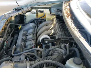 ✅ 2005 Ford Freestyle Limited • VIN: 1FMDK03135GA70229 • Lot: 42941153. Wystawiony na IAAI z przebiegiem 185 712 mil. Bezpłatny archiwum sprzedaży aukcyjnych z USA i szczegółowy raport historii pojazdu na DreamBid. Zdjęcie 12.