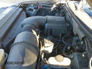 ✅ 2002 Ford F-150 XL • VIN: 1FTRX18W82NB89150 • Lot: 43445562. Listed on IAAI with 136,308 mi. Free auction sales archive from the USA and detailed vehicle history report at DreamBid. Image 12.