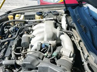 ✅ 2002 Nissan Maxima SE • VIN: JN1DA31D42T432872 • Lot: 43004655. Wystawiony na IAAI z przebiegiem 214 279 mil. Bezpłatny archiwum sprzedaży aukcyjnych z USA i szczegółowy raport historii pojazdu na DreamBid. Zdjęcie 12.