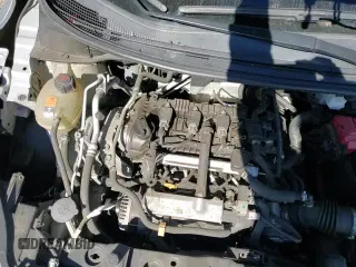 ✅ 2020 Nissan Versa SV • VIN: 3N1CN8EV8LL878528 • Lot: 82701525. Wystawiony na Copart z przebiegiem 100 980 mil. Bezpłatny archiwum sprzedaży aukcyjnych z USA i szczegółowy raport historii pojazdu na DreamBid. Zdjęcie 13.