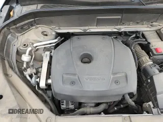 ✅ 2019 Volvo XC90 Momentum • VIN: YV4A22PKXK1452968 • Lot: 82391075. Wystawiony na Copart z przebiegiem 75 468 mil. Bezpłatny archiwum sprzedaży aukcyjnych z USA i szczegółowy raport historii pojazdu na DreamBid. Zdjęcie 14.