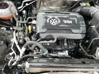 ✅ 2021 Volkswagen Atlas SE • VIN: 1V2KC2CA9MC211863 • Lot: 43328075. Listed on Copart with 38,930 mi. Free auction sales archive from the USA and detailed vehicle history report at DreamBid. Image 17.