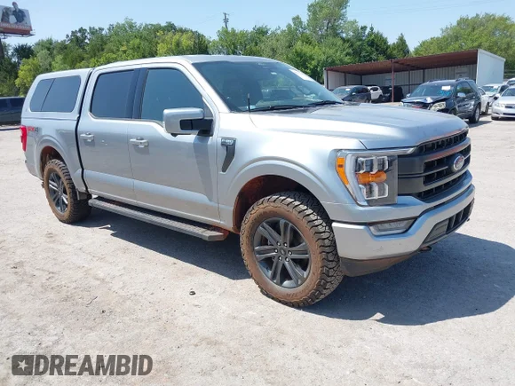 ✅ 2022 Ford F-150 XL • VIN: 1FTFW1E85NKE73384 • Lot: 43012244. Wystawiony na IAAI z przebiegiem Nie podano. Bezpłatny archiwum sprzedaży aukcyjnych z USA i szczegółowy raport historii pojazdu na DreamBid. Zdjęcie 1.
