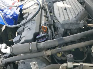 ✅ 2005 Honda Civic LX • VIN: 2HGES16585H598013 • Lot: 43762938. Listed on IAAI with 219,769 mi. Free auction sales archive from the USA and detailed vehicle history report at DreamBid. Image 12.