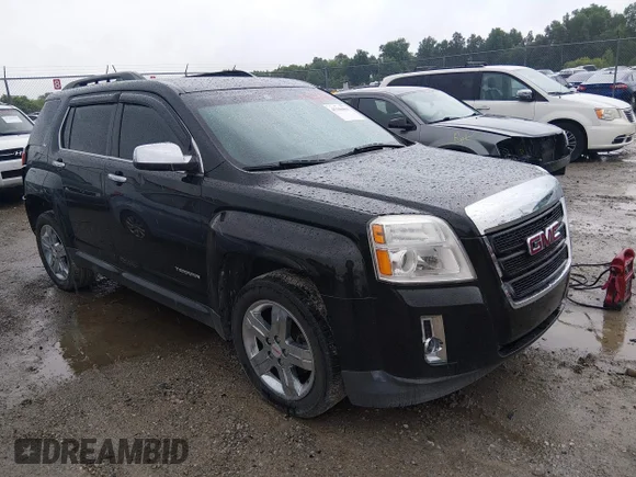✅ 2013 GMC Terrain SLT • VIN: 2GKALUEK0D6251308 • Lot: 45186868. Wystawiony na IAAI z przebiegiem 137 503 mil. Bezpłatny archiwum sprzedaży aukcyjnych z USA i szczegółowy raport historii pojazdu na DreamBid. Zdjęcie 1.