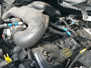 ✅ 2017 Ford Transit • VIN: 1FTYE2CM0HKA14592 • Lot: 41701245. Wystawiony na IAAI z przebiegiem 33 378 mil. Bezpłatny archiwum sprzedaży aukcyjnych z USA i szczegółowy raport historii pojazdu na DreamBid. Zdjęcie 19.