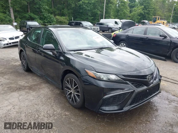 ✅ 2021 Toyota Camry SE • VIN: 4T1G11AK8MU572638 • Лот: 45223806. Опубликован ранее на IAAI с пробегом 92 798 миль. Бесплатный доступ к архиву аукционных продаж из США и подробный отчёт об истории автомобиля на DreamBid. Изображение 1.