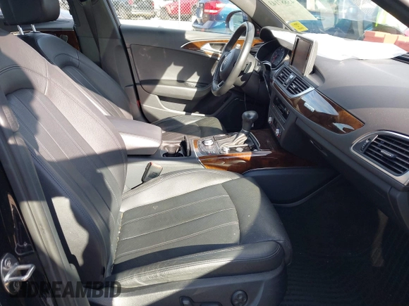 ✅ 2015 Audi A6 Prestige • VIN: WAUHGAFC0FN004581 • Lot: 43887143. Wystawiony na IAAI z przebiegiem 95 591 mil. Bezpłatny archiwum sprzedaży aukcyjnych z USA i szczegółowy raport historii pojazdu na DreamBid. Zdjęcie 5.