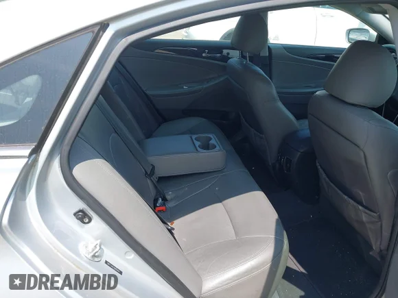 ✅ 2011 Hyundai Sonata Limited • VIN: 5NPEC4AB7BH168907 • Lot: 36580819. Wystawiony na IAAI z przebiegiem 139 905 mil. Bezpłatny archiwum sprzedaży aukcyjnych z USA i szczegółowy raport historii pojazdu na DreamBid. Zdjęcie 8.