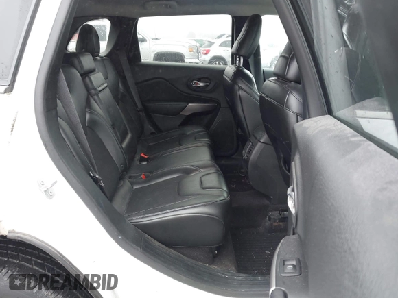 ✅ 2019 Jeep Cherokee Latitude Plus • VIN: 1C4PJMLB0KD213171 • Lot: 44157180. Wystawiony na IAAI z przebiegiem 152 495 mil. Bezpłatny archiwum sprzedaży aukcyjnych z USA i szczegółowy raport historii pojazdu na DreamBid. Zdjęcie 8.