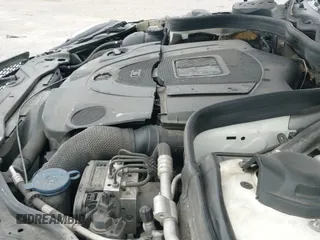 ✅ 2010 Mercedes-Benz E 550 Luxury • VIN: WDDHF9AB4AA128264 • Lot: 41842230. Listed on IAAI with 216,724 mi. Free auction sales archive from the USA and detailed vehicle history report at DreamBid. Image 25.