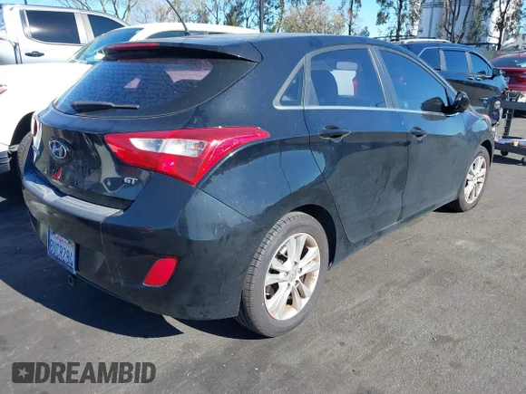 ✅ 2015 Hyundai Elantra • VIN: KMHD35LHXFU241178 • Lot: 44090574. Wystawiony na IAAI z przebiegiem 112 727 mil. Bezpłatny archiwum sprzedaży aukcyjnych z USA i szczegółowy raport historii pojazdu na DreamBid. Zdjęcie 4.